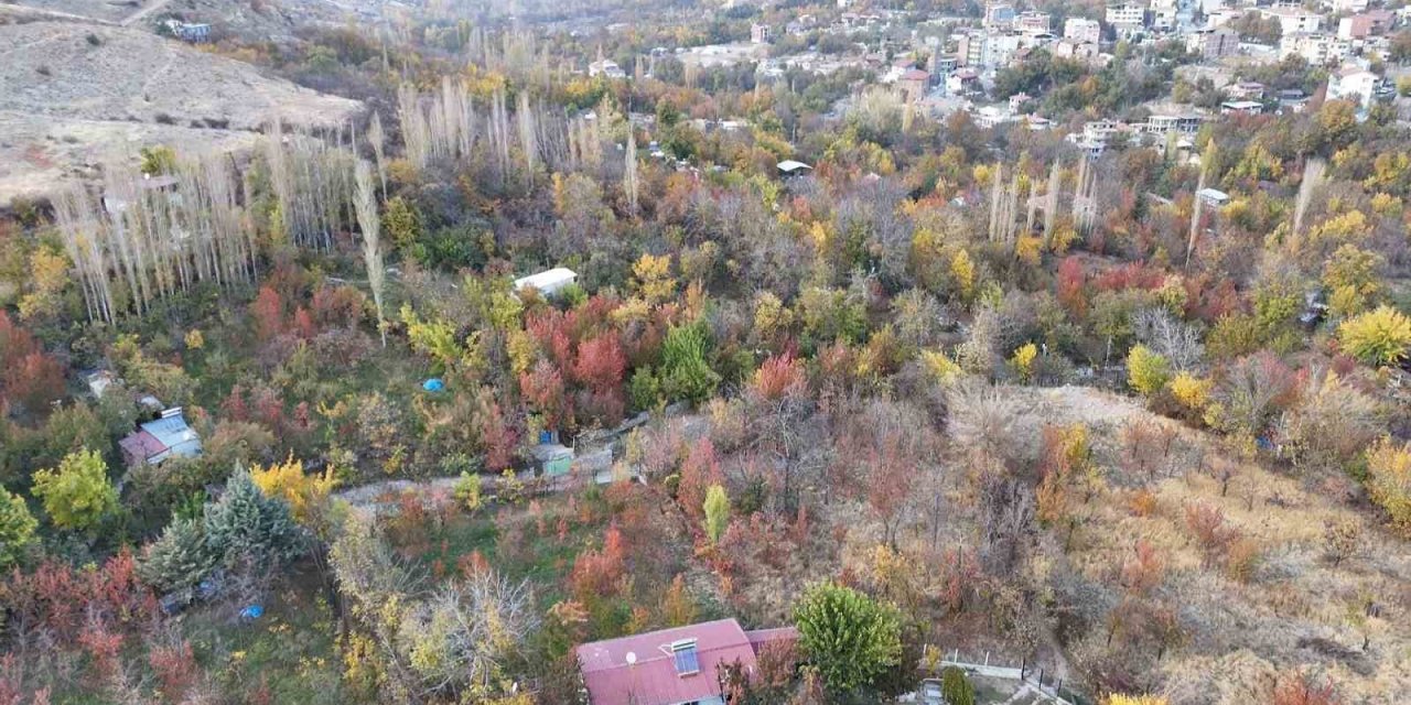 Yeşilyurt’ta sonbaharda kartpostallık görüntüler ortaya çıktı