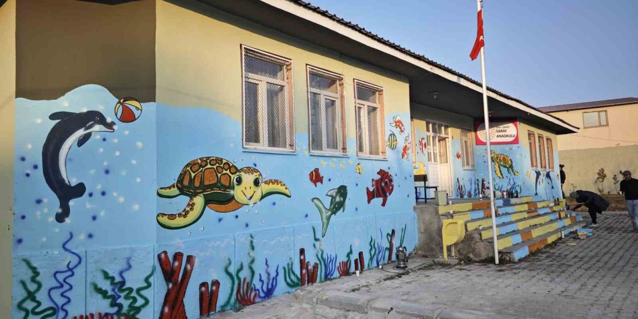 Van Güzel Sanatlar Lisesinden anaokuluna renkli dokunuş