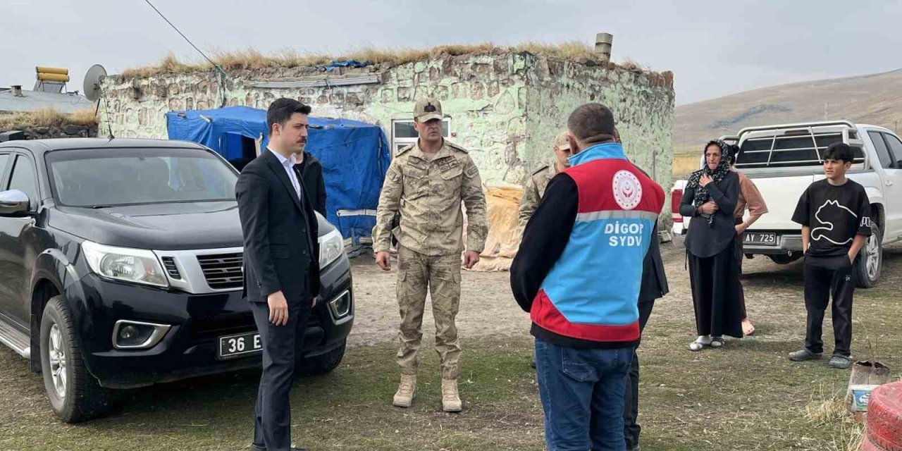 Kaymakam Kahraman’dan ev ziyareti