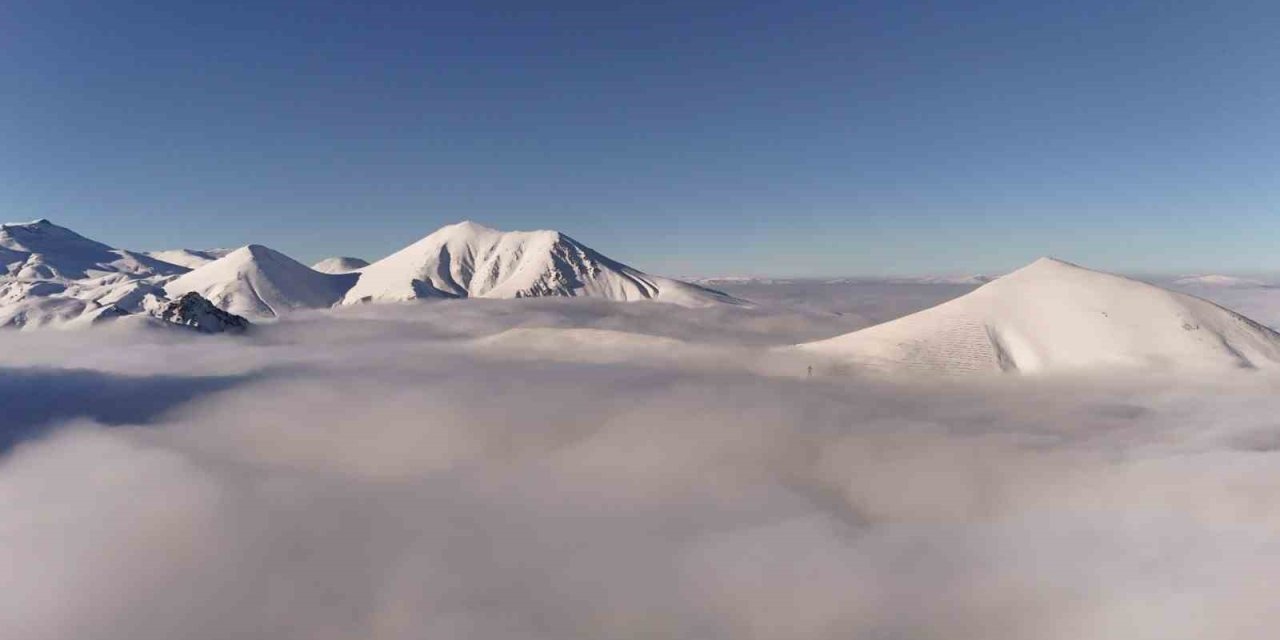 Palandöken sislerin içinde kayboldu