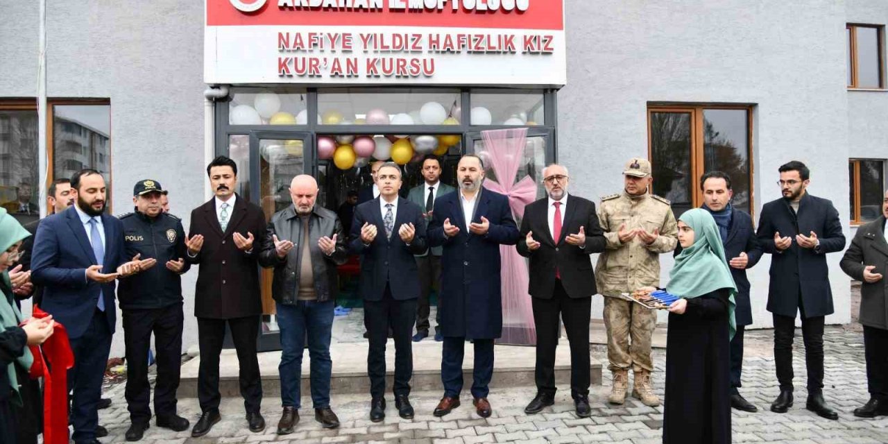 Ardahan’da, Kız Kur’an Kursu’nun açılışı yapıldı