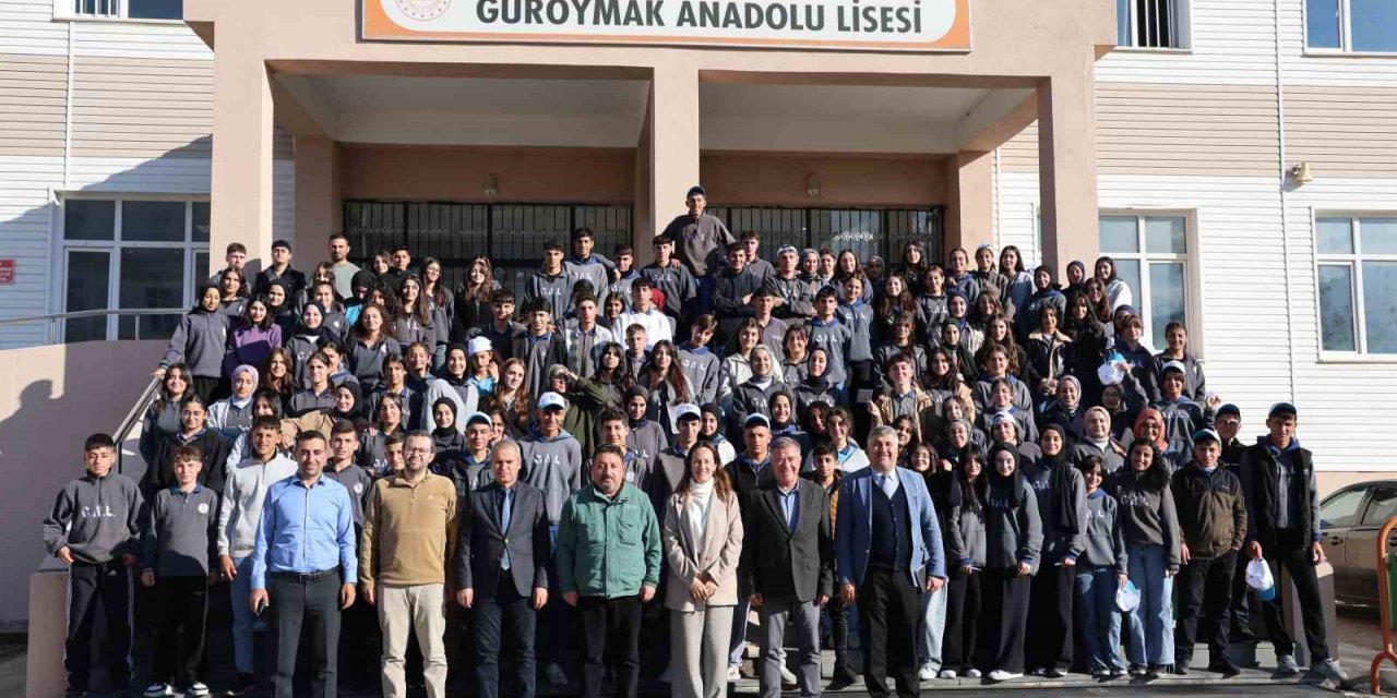 "Mavide Bilim" projesi Güroymak’ta öğrencilerle buluştu