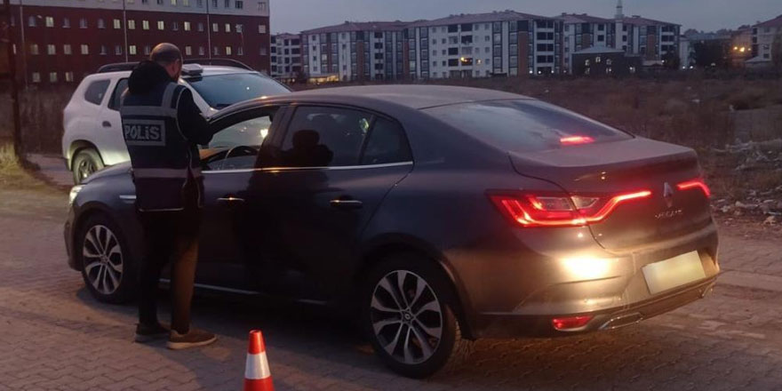 Kars’ta öğrenci yurtları polise emanet