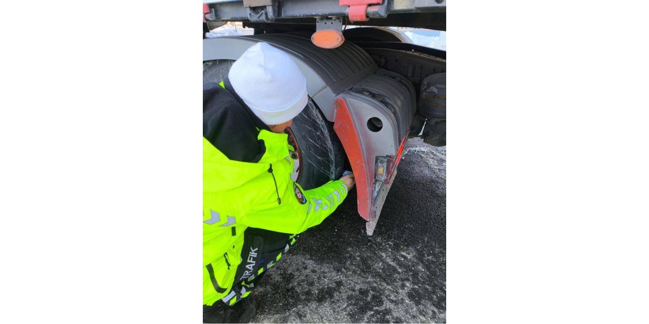 Erzincan’da zorunlu kış lastiği denetimi yapıldı