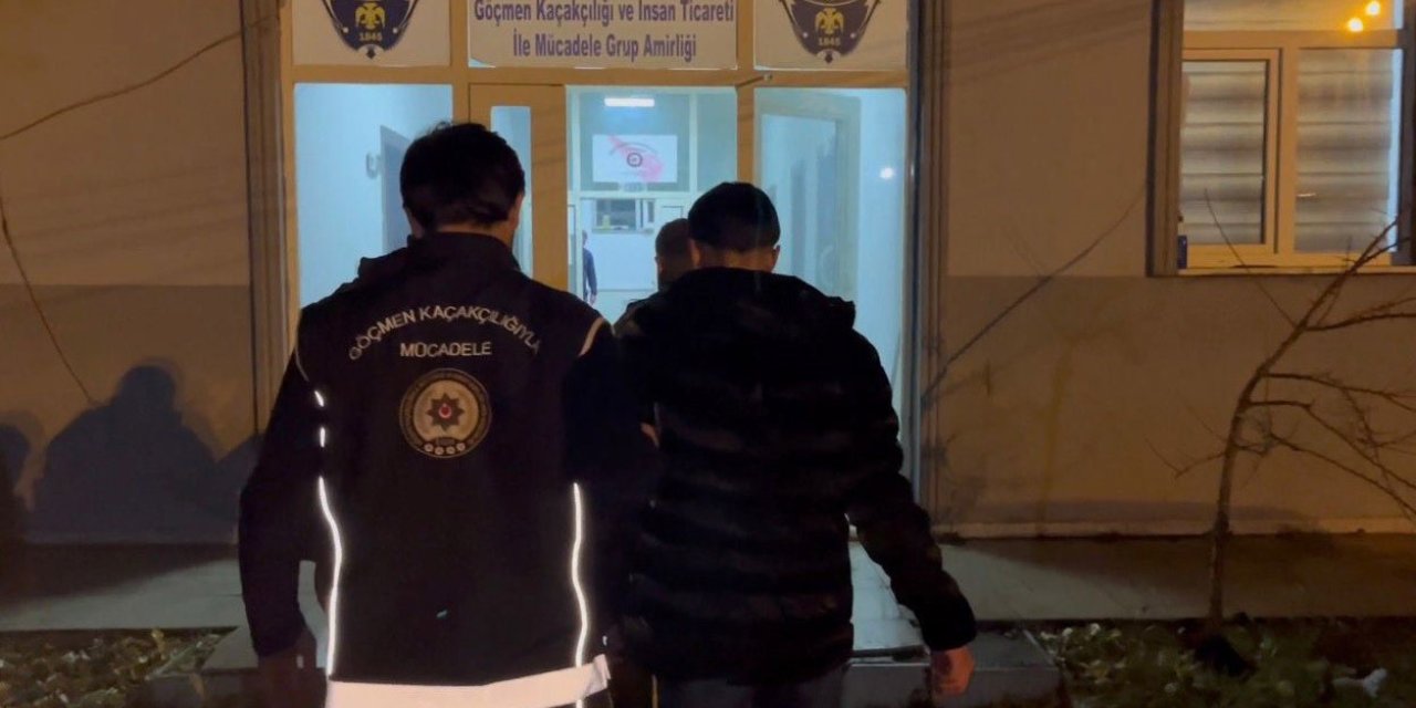 Ağrı’da 10 düzensiz göçmen yakalandı, 3 organizatör tutuklandı