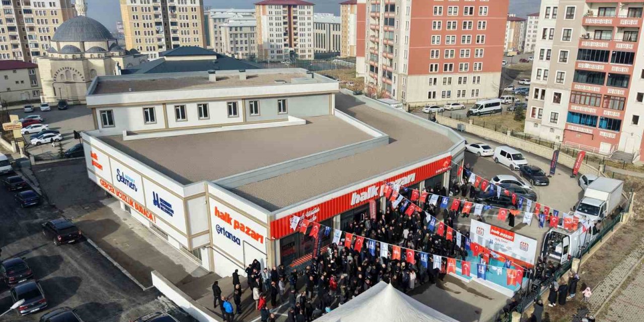 Halk Pazarı’nın 9’ncu şubesi Toki’lerde açıldı