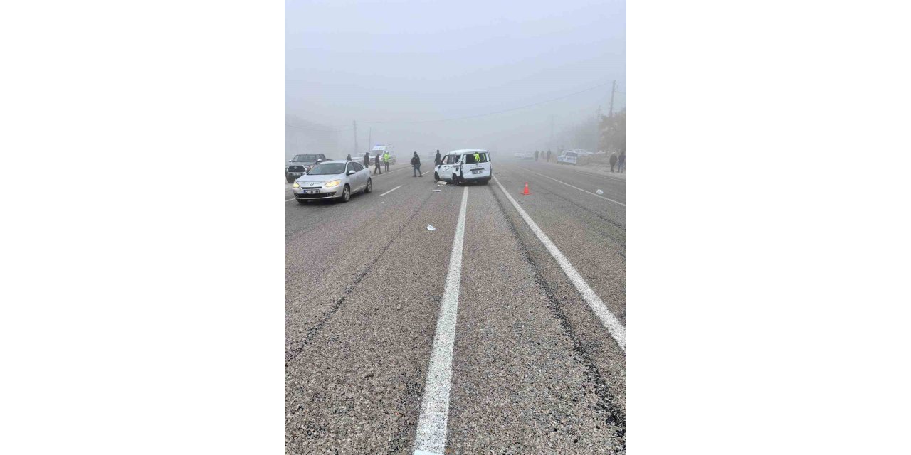 Malatya’da otomobil ile hafif ticari araç çarpıştı: 1 yaralı