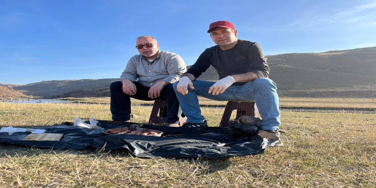 Sıcak havayı fırsat bilen Karslılar hafta sonunu piknikle değerlendiriyor