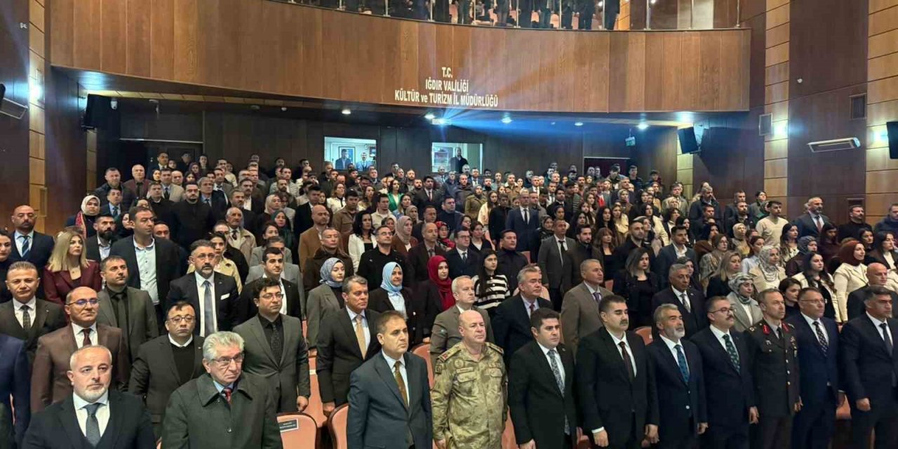 Iğdır’da 24 Kasım öğretmenler günü kutlama programı düzenlendi