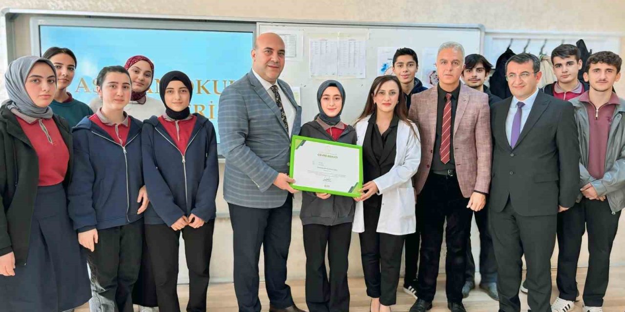 Cumhuriyet tarihinin üçüncü "Çevre Beratı" Van’a geldi