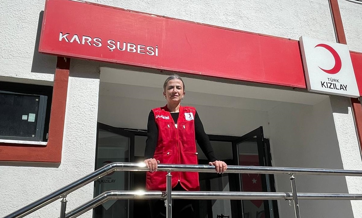 Kızılay Kars İl Merkezi Başkanı Kübra Hüryurt'tan Aşevi Müjdesi!