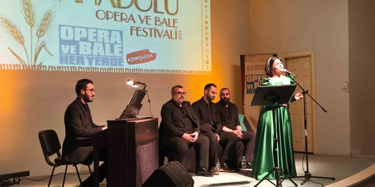 Çemişgezek’te ilk kez sahnelenen opera ve baleye yoğun ilgi