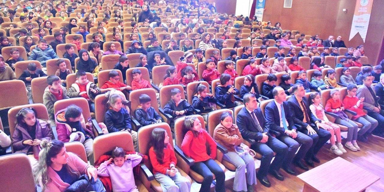 Yeşilyurt Belediyesi’nden "Önem" projesine renkli ve coşkulu şenlik desteği