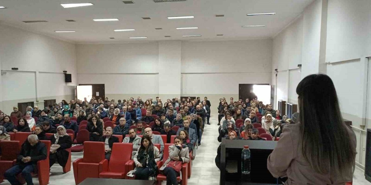 Elazığ’da öğretmenlere diyabet eğitimi