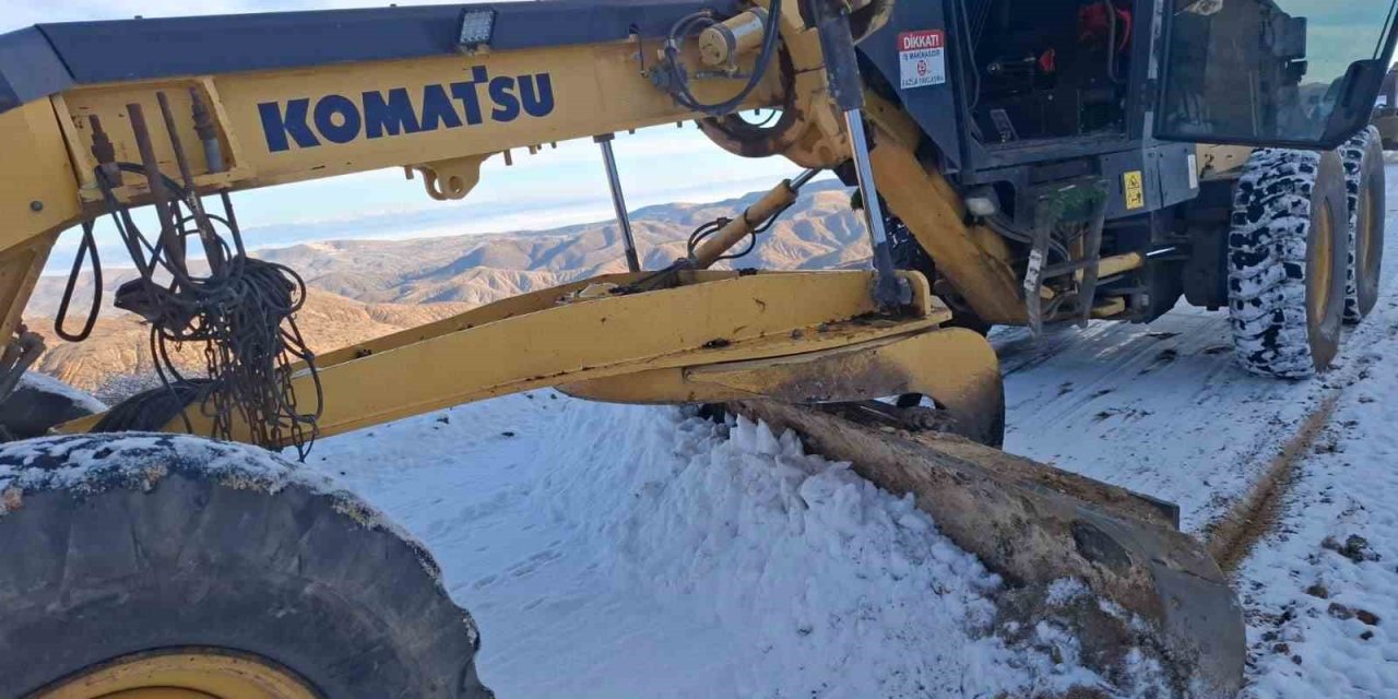 Elazığ İl Özel İdaresi karla mücadele sezonunu başlattı