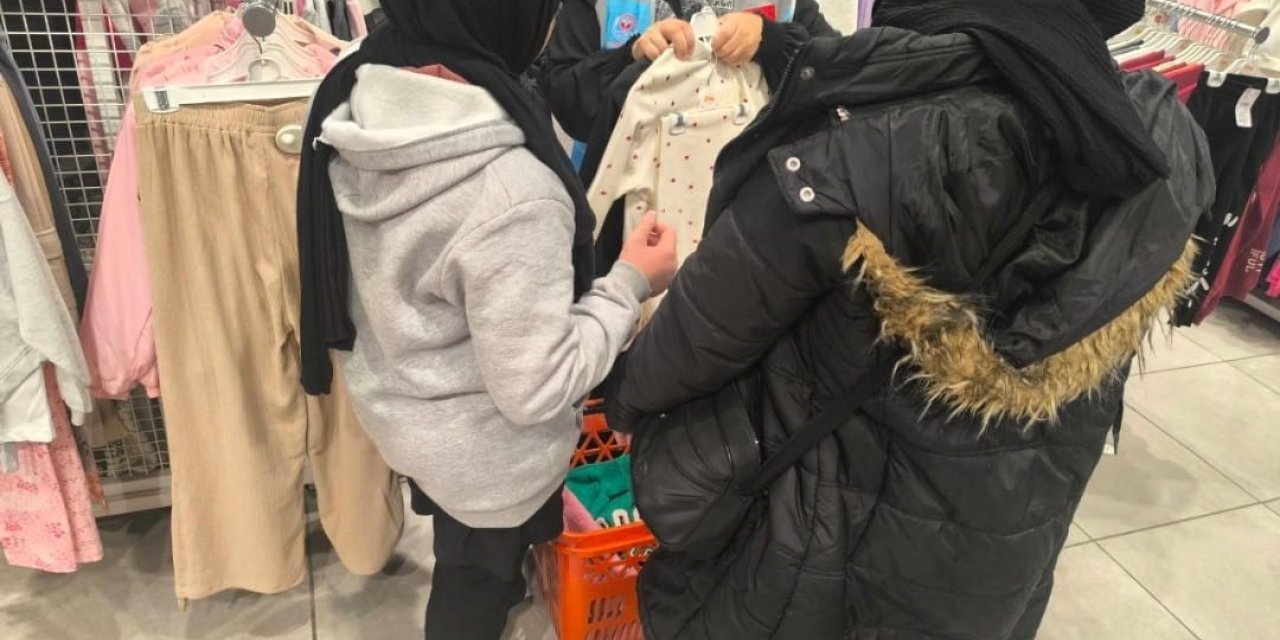 Elazığ yetim çocukların yüzü güldü