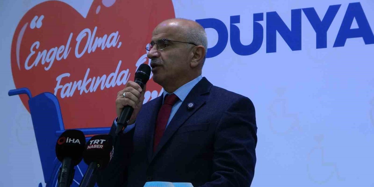 Büyükşehir’den 3 Aralık Dünya Engelliler Günü’nde akülü sandalye desteği