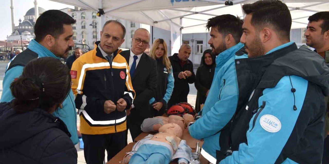 Elazığ’da Acil Sağlık Hizmetleri Haftası etkinlikleri