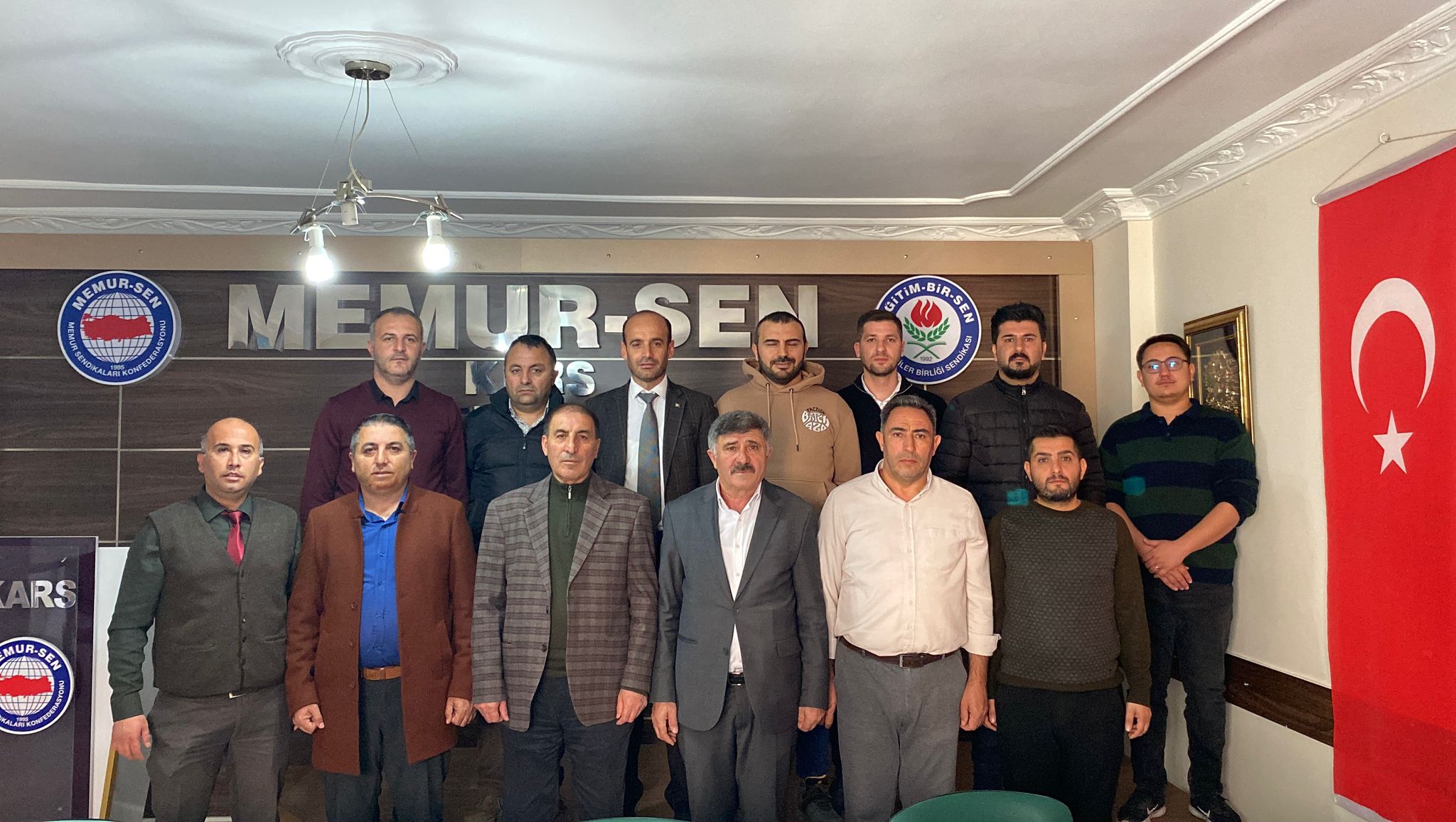 Ek ödeme adaletsizliği için mücadele sürüyor