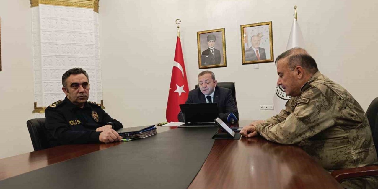 Kars’ta Kasım ayı asayiş ve güvenlik toplantısı yapıldı