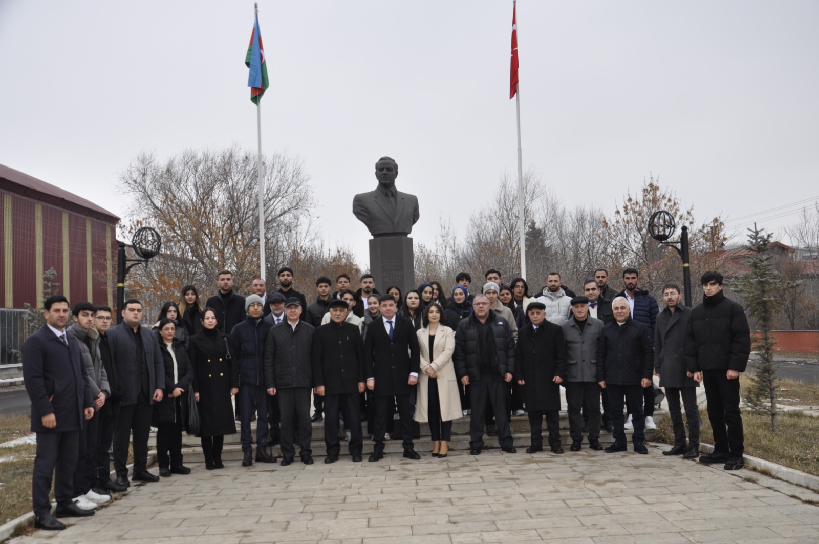 Haydar Aliyev, Kars’ta anıldı