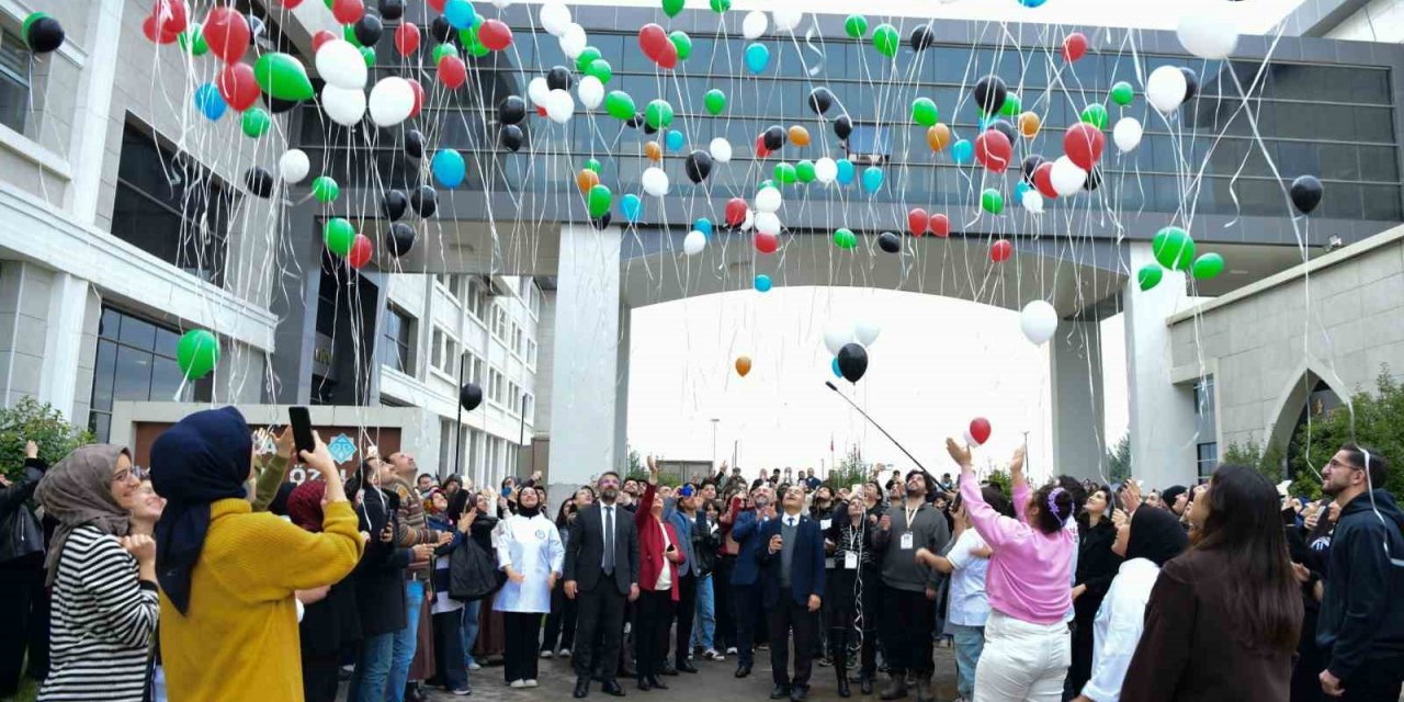 MTÜ’de öğrencilerden anlamlı etkinlik