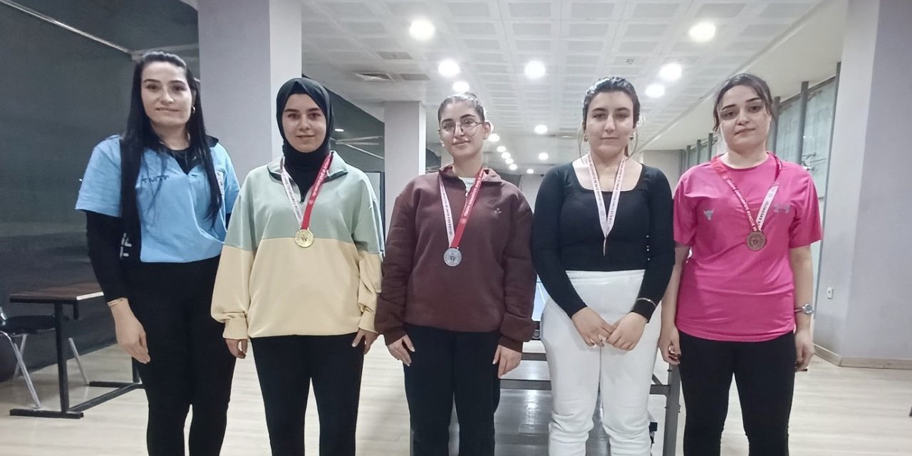 Yurtlig Masa Tenisi İl Birinciliği Yarışması tamamlandı