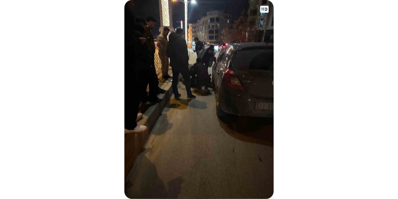 Elazığ’da otomobilin çarptığı adam hayatını kaybetti