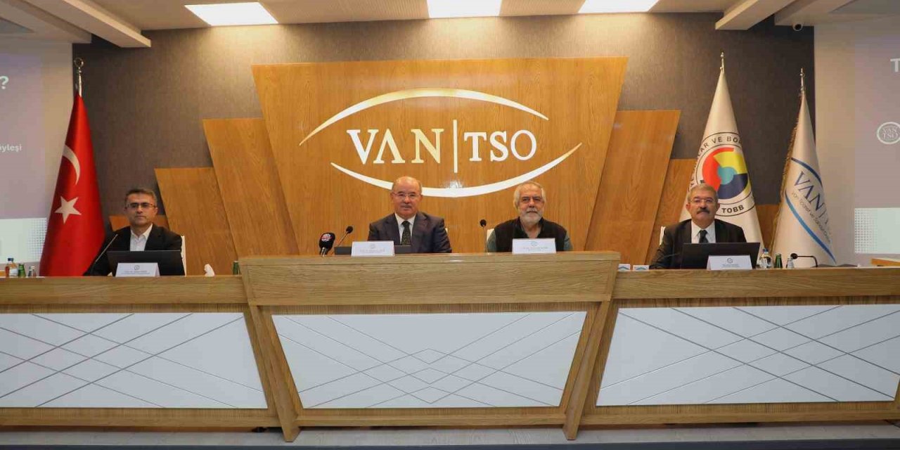 Türkiye’de barışın toplumsal, siyasal ve ekonomik boyutları masaya yatırıldı