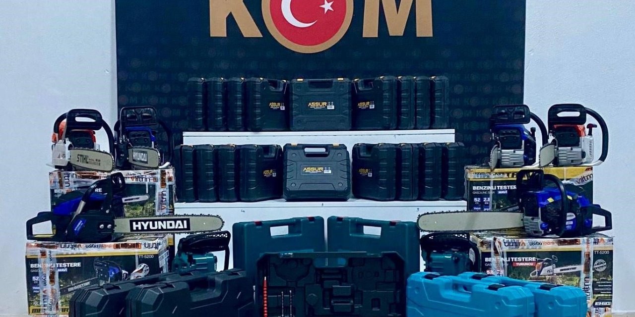 Kars’ta kaçakçılık operasyonu: Çok sayıda tütün ve elektronik malzeme ele geçirildi