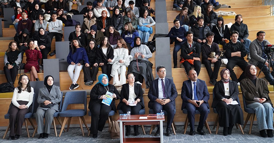 ETÜ’de "Erzurum’daki kütüphaneleri tanımak ve tanıtmak" söyleşisi düzenlendi
