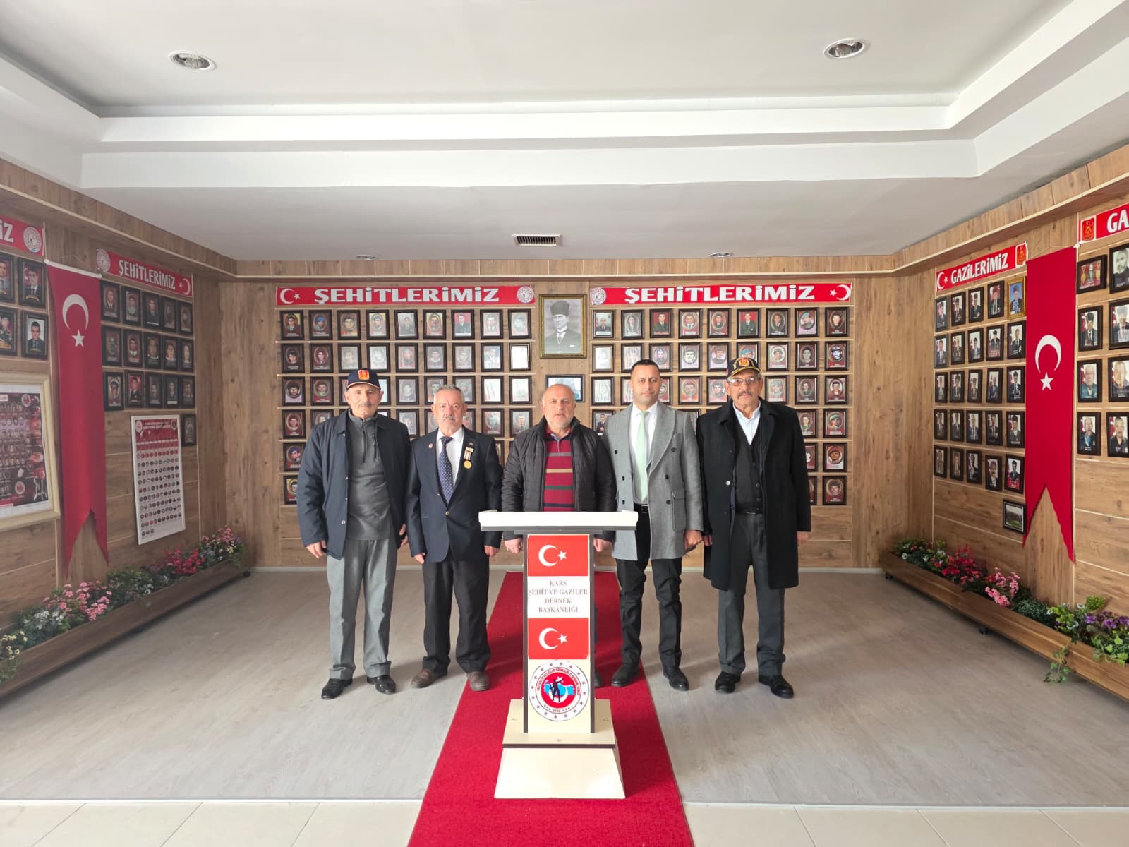 Kars’ta Şehit Yakınları ve Gaziler Derneğine Anlamlı Ziyaret: "Vefa" Turu Düzenlendi
