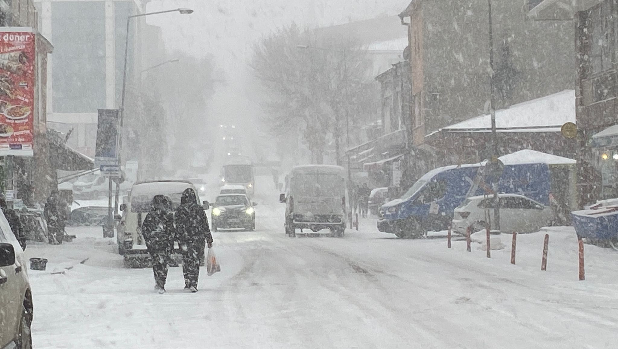 Kars’ta kar ve tipi