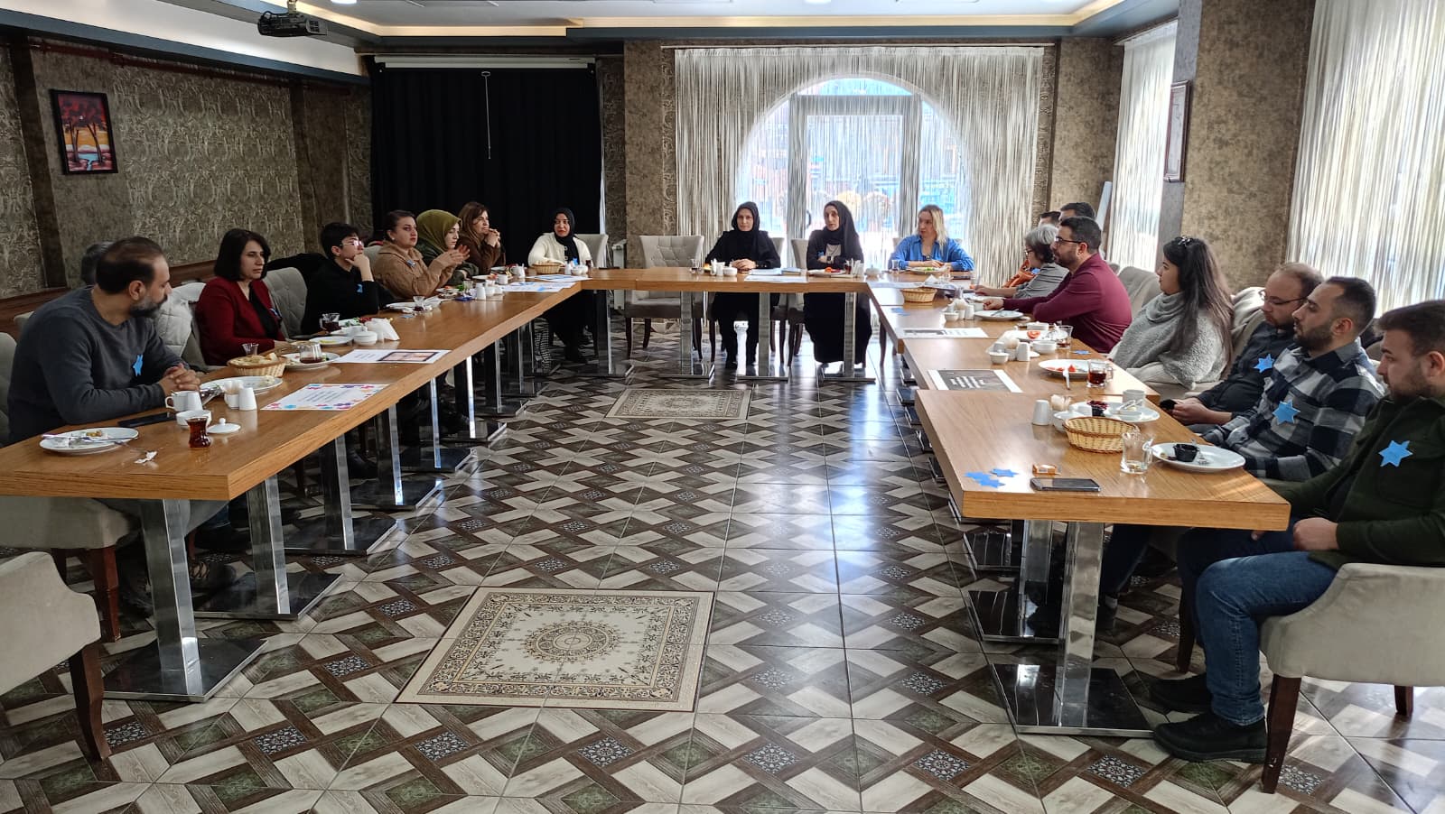 Kars Otizm Derneği, paydaşlarıyla fikir alışverişinde bulundu