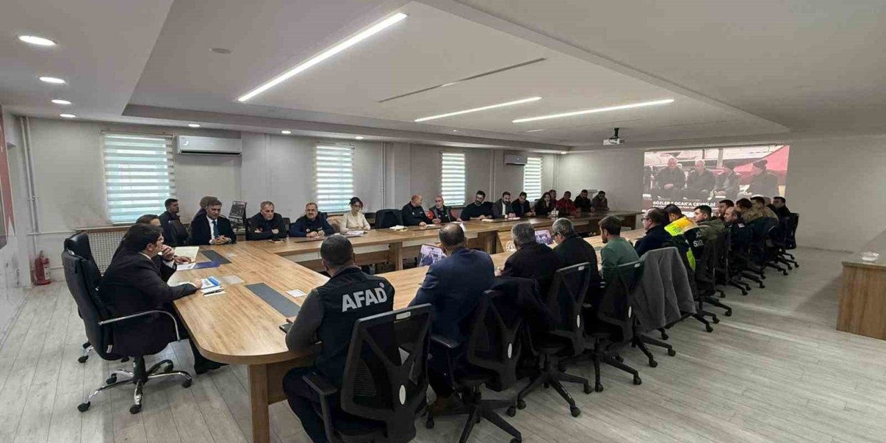 Van’da olumsuz hava şartlarına karşı tedbirler ele alındı