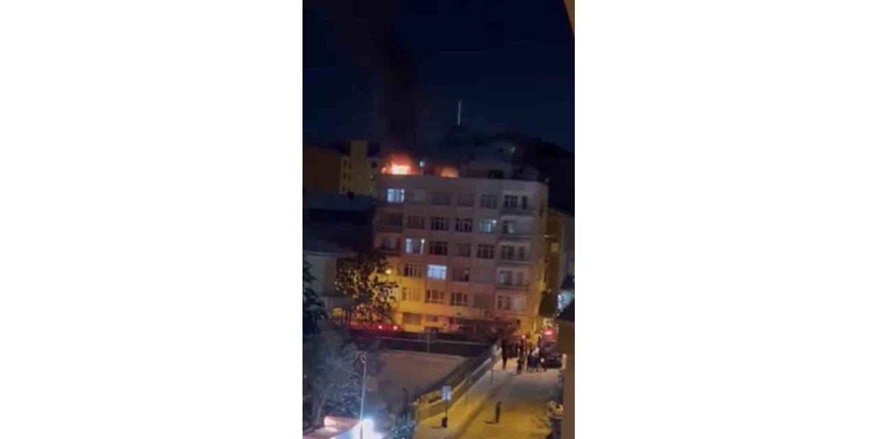 Elazığ’da teras katında yangın