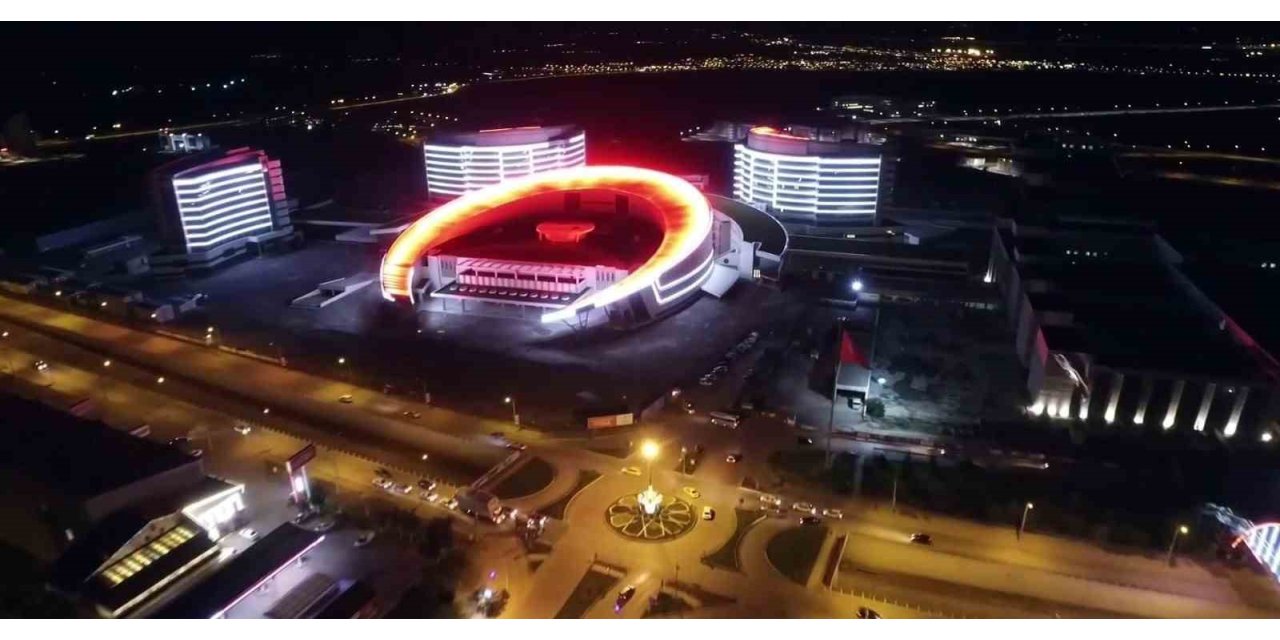 Şehir hastanesi otoparkı geçici olarak kapatıldı