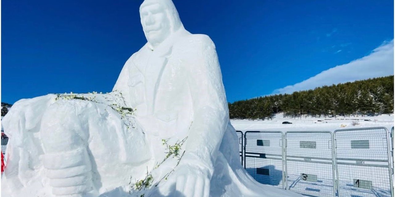 Diyadin’li gençler Sarıkamış şehitlerini Allahuekber Dağları’nda andı