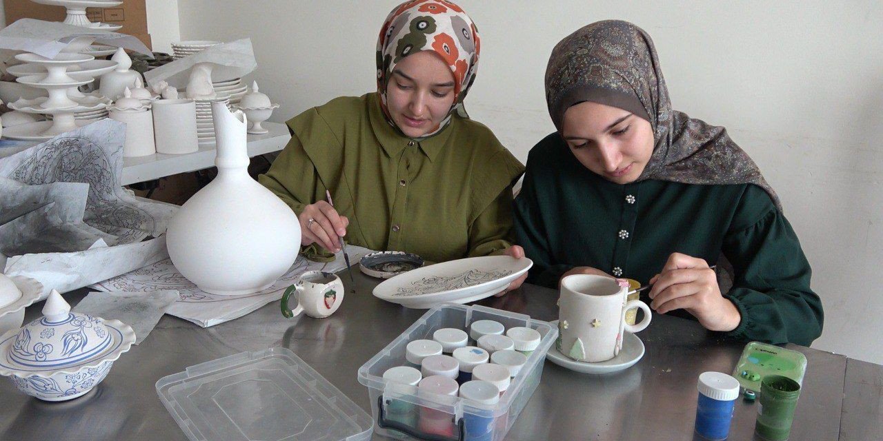 Ağrı’da halk eğitim kurslarında kadınlar sayıca erkekleri geçti