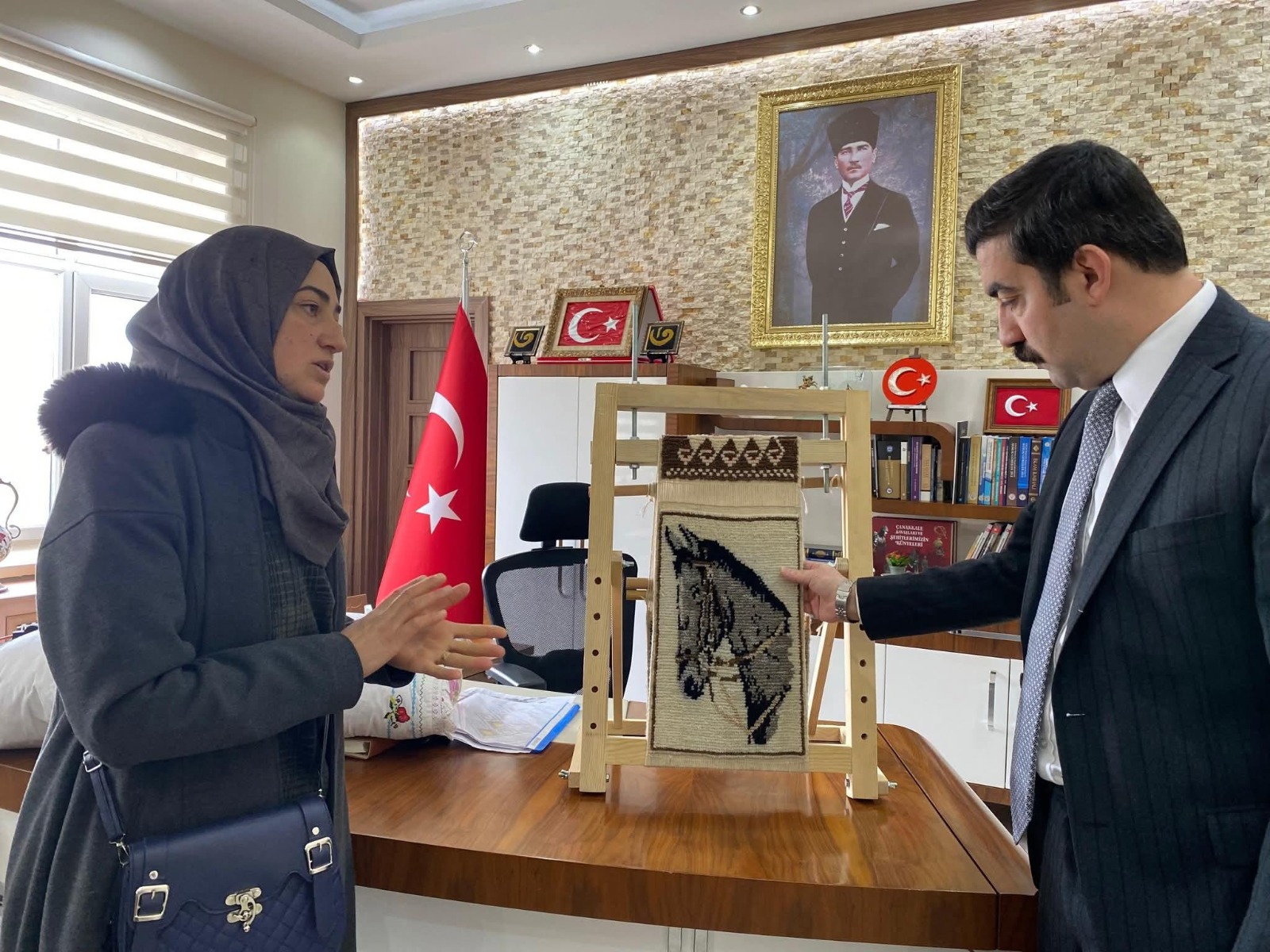 Arpaçay'da “Kadının eli tarihin dili projesi” hayat buluyor