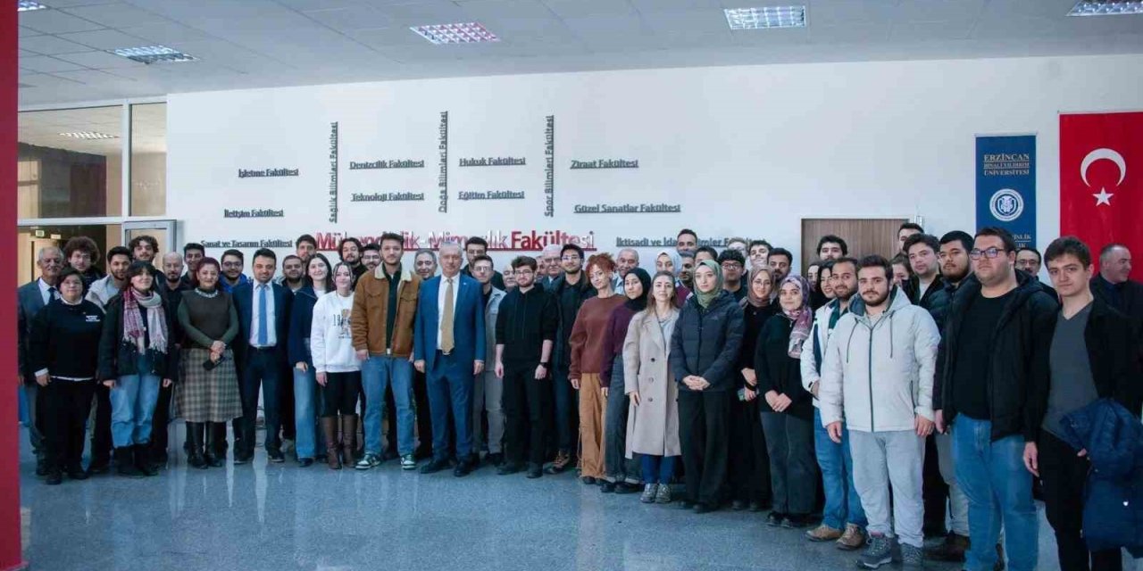 Mühendislik Mimarlık Fakültesinde rektör-öğrenci buluşması