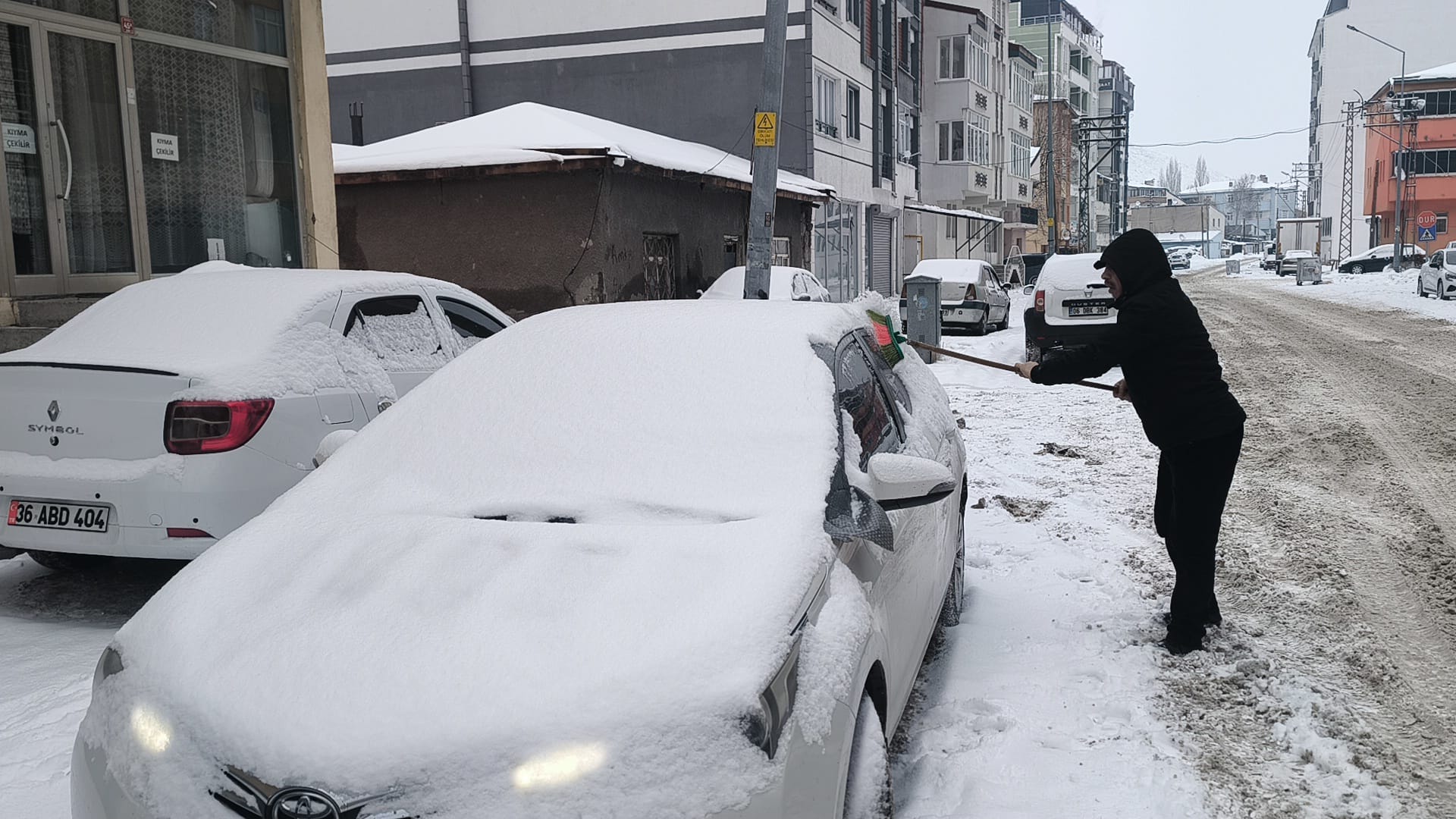 Kars Beyaza Büründü