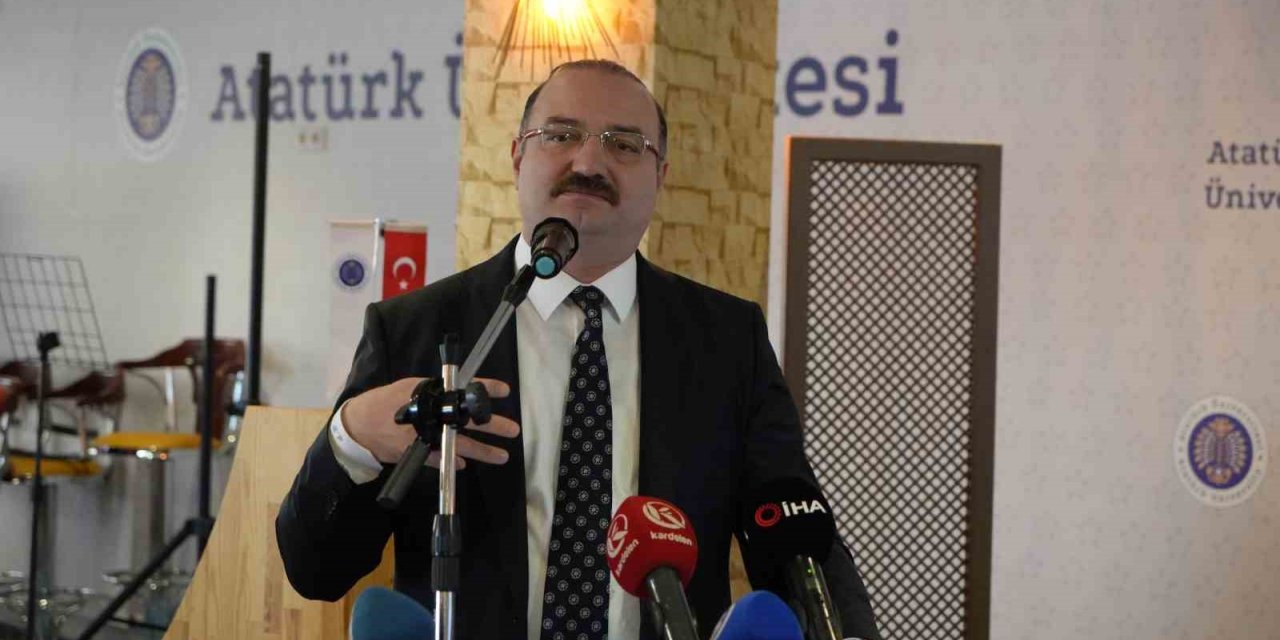 Rektör Hacımüftüoğlu; "Üniversite-basın iş birliğini güçlendirmeyi önemsiyoruz"