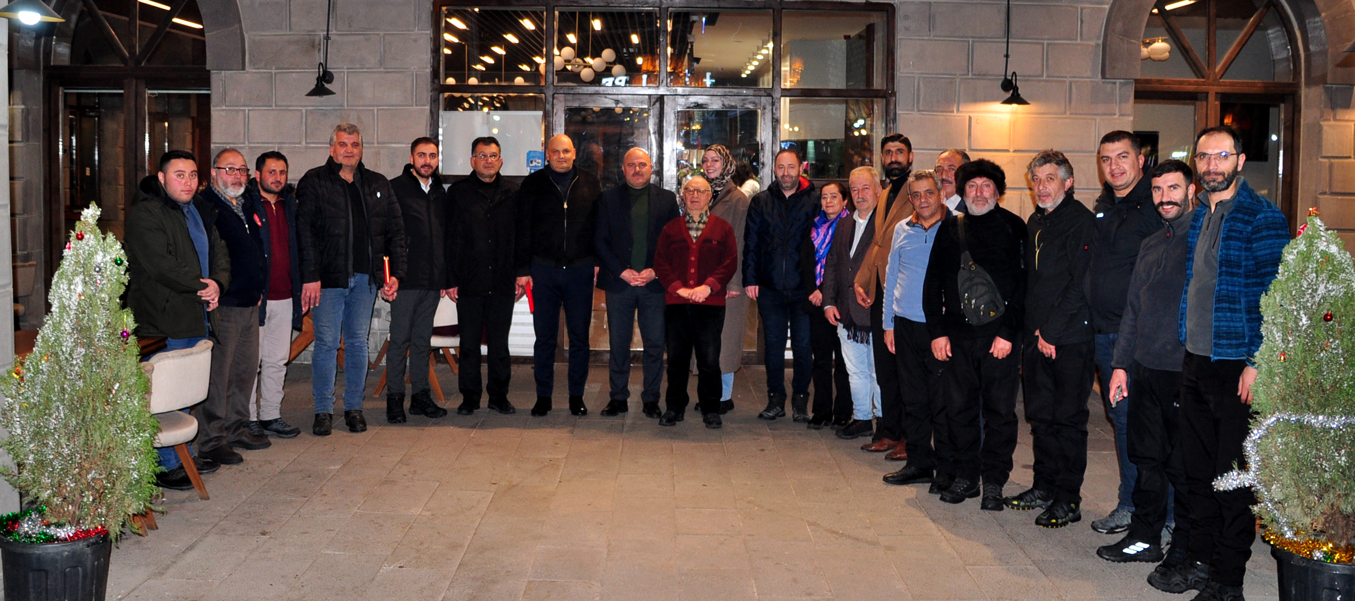 AK Parti Kars İl Başkanlığı’ndan Gazeteciler Günü buluşması