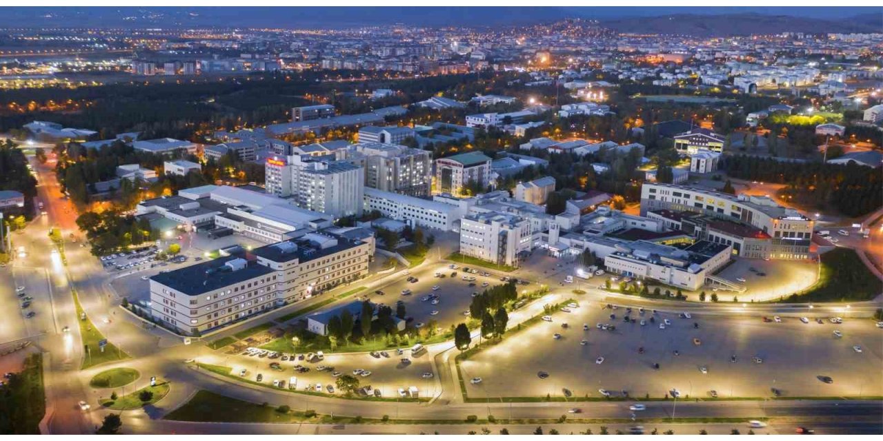 Atatürk Üniversitesi Araştırma Hastanesi’nde bir yılda 1 milyon 300 binin üzerinde  muayene