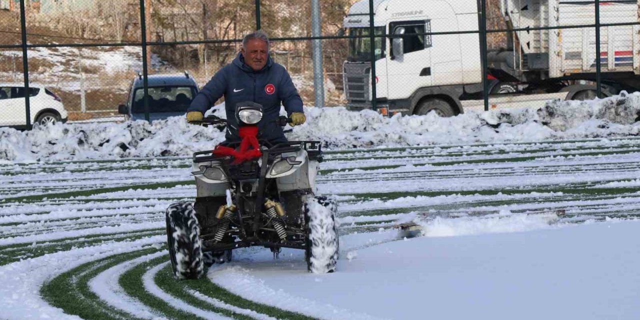Oltu Stadyumu İbrahim Kara’ya emanet