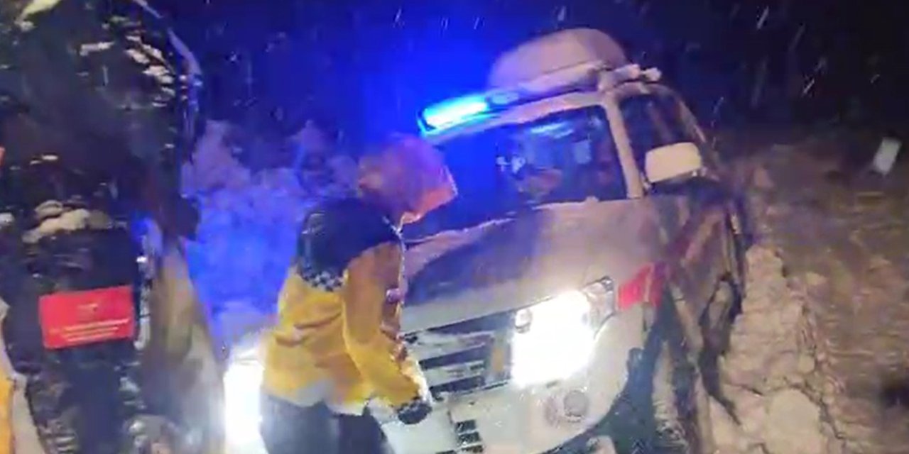 Muş’ta hasta çocuğa ulaşmak için ekipler seferber oldu