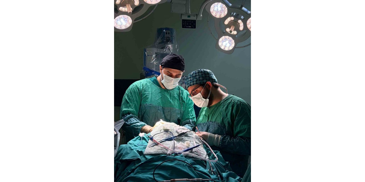 Ağrı’da ilk beyin tümörü ameliyatı başarıyla gerçekleştirildi