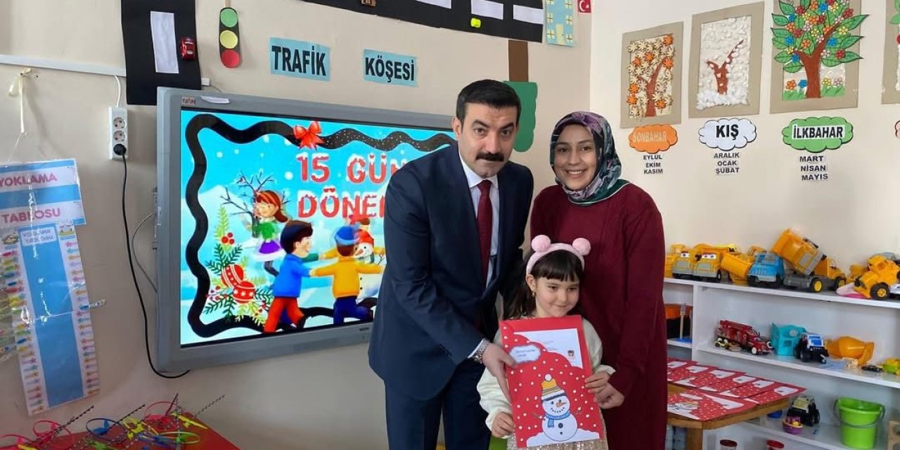 Arpaçay’da öğrencilerin karne heyecanı