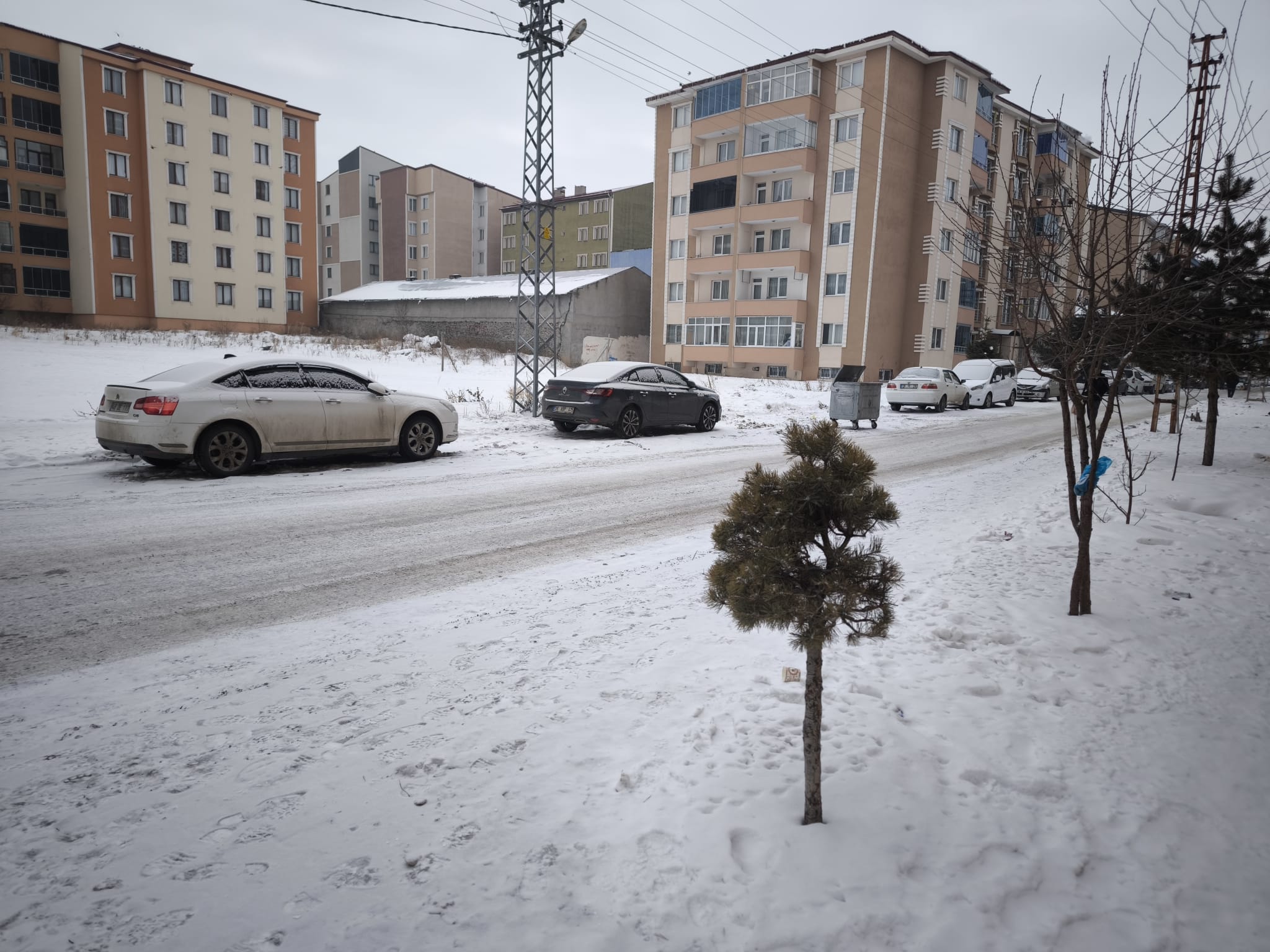 Kars'ta termometreler eksi 21,'i gördü